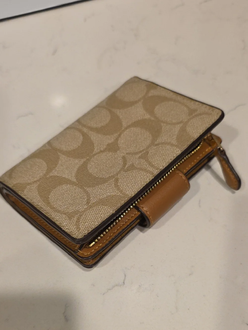 Coach Wallet - Picture 4 of 7